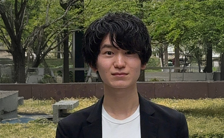 写真:サイバーセキュリティ技術開発本部 先進技術グループ 山崎 陸生