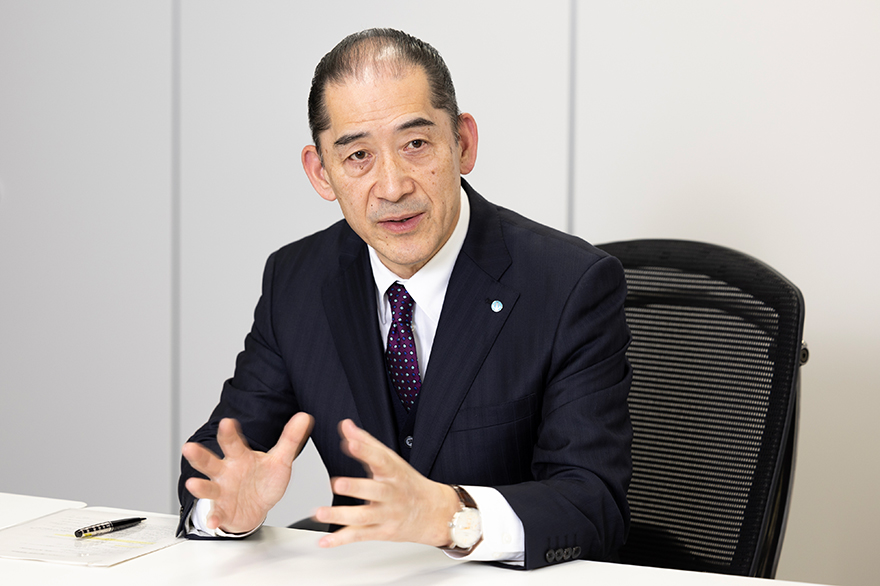 写真:株式会社フコク代表取締役社長 大城郁男様