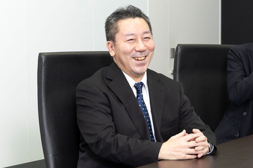 写真:日本ヒューレット・パッカード合同会社 HPC&AI/MCS事業統括 HPC&AI/MCS技術本部 第二プリセールス部 部長代理 松島隆修様