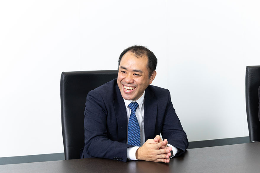 写真:日本ヒューレット・パッカード合同会社 HPC&AI事業統括本部 第二営業本部 杉田和之様