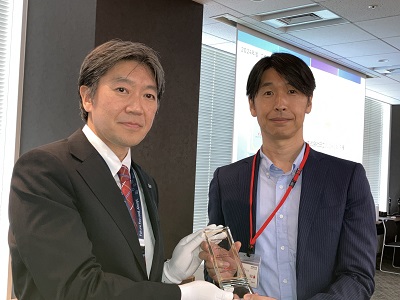 株式会社日立ソリューションズ様 受賞写真