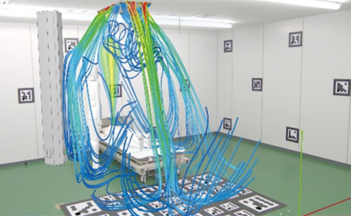 空調気流シミュレーションデータをMREALで確認しているイメージ写真