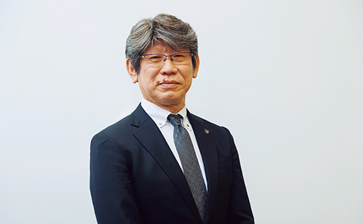 写真:担当営業・平山